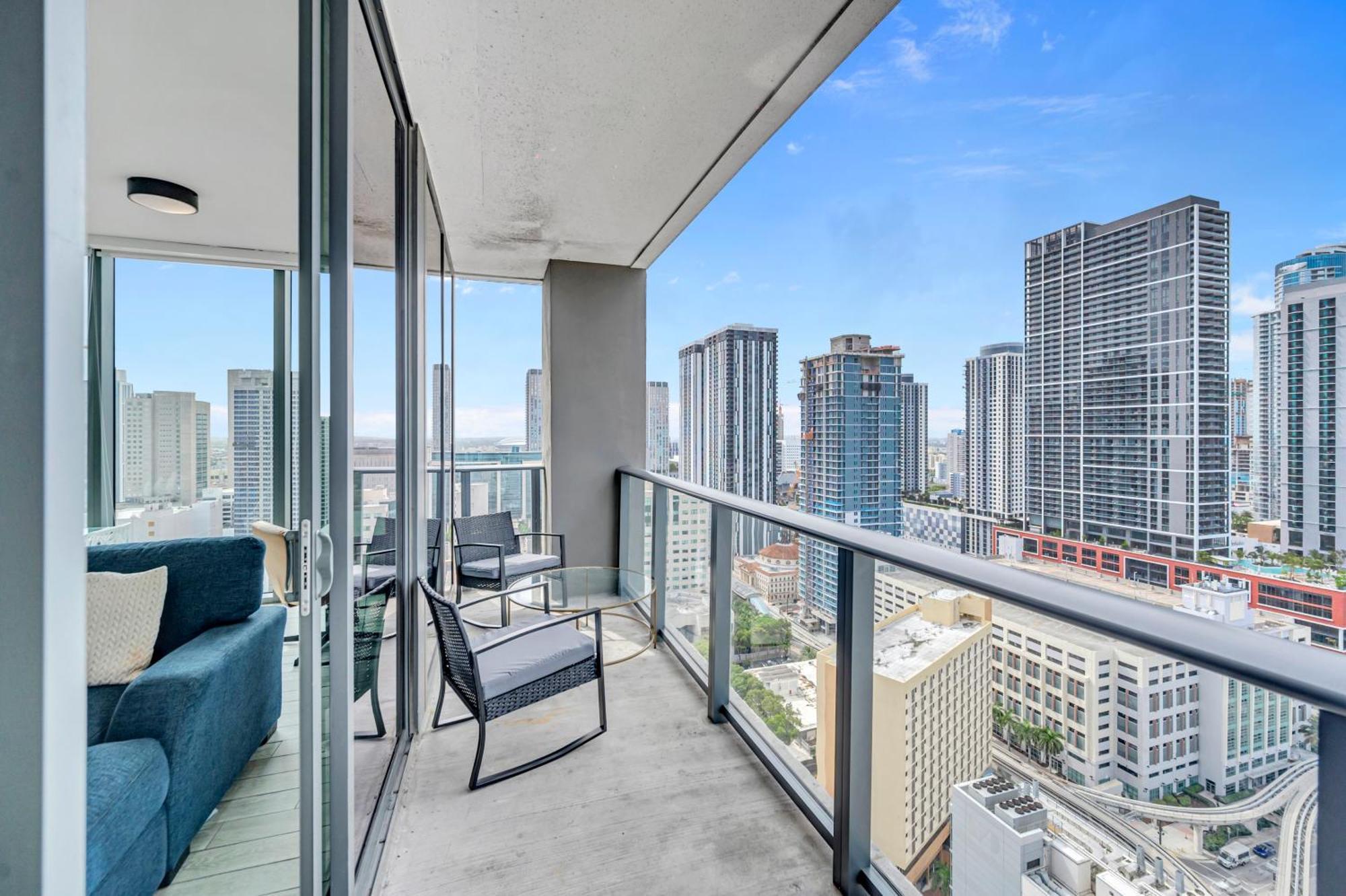 Great 3 Beds 3 Baths Appartment Downtown ไมอามี ภายนอก รูปภาพ
