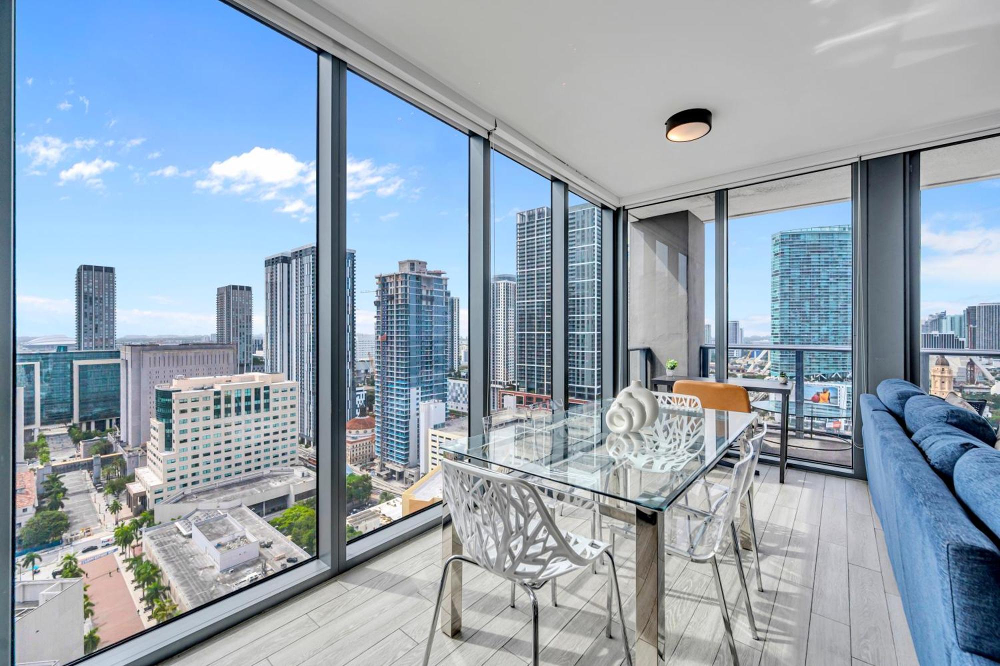 Great 3 Beds 3 Baths Appartment Downtown ไมอามี ภายนอก รูปภาพ
